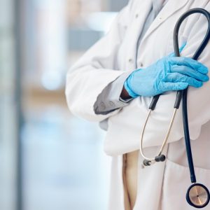 Optimized Doctor An image promoting a course or resource for doctors, focusing on optimizing medical practice and enhancing professional skills, highlighting the importance of continuous improvement and excellence in healthcare.