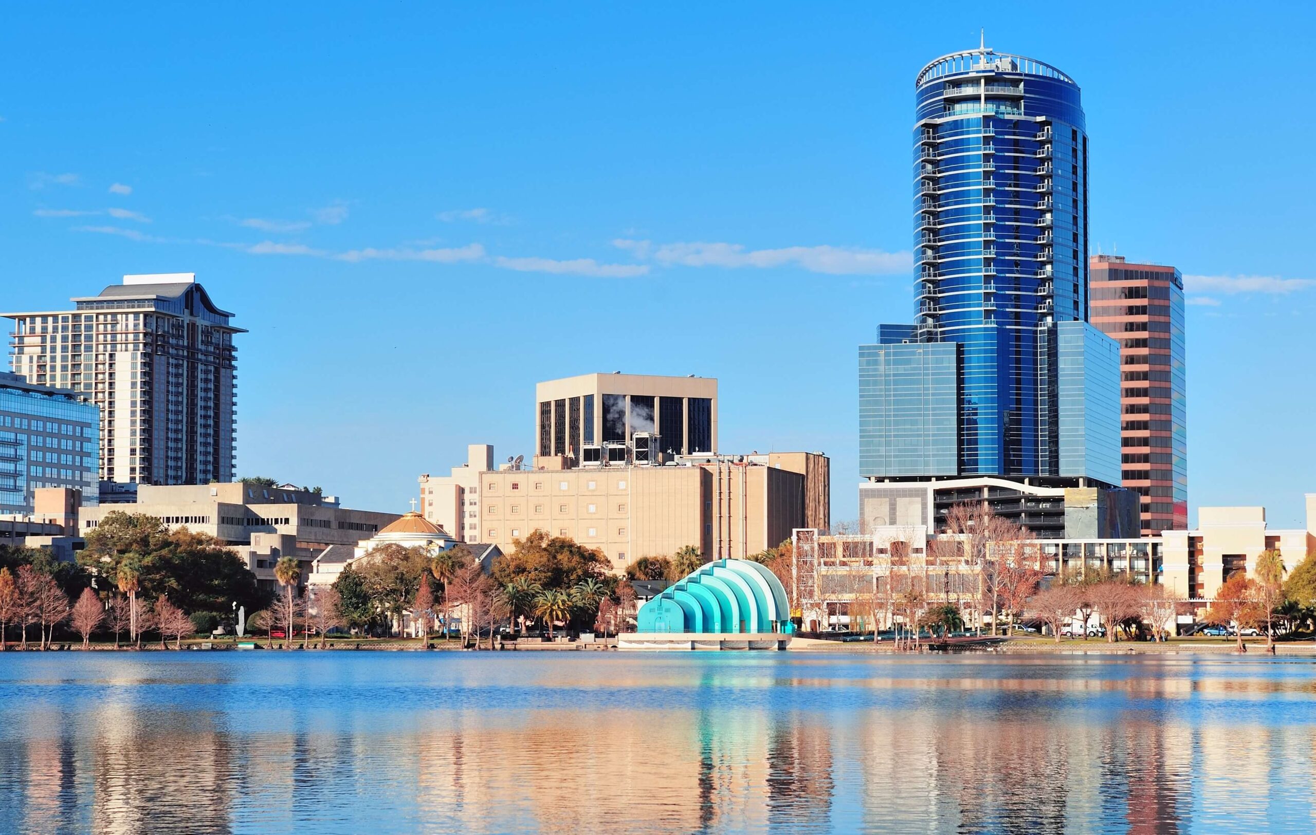 Family Medicine USCE in Orlando An image highlighting the Family Medicine U.S. Clinical Experience (USCE) opportunities in Orlando, showcasing the city’s morning skyline.